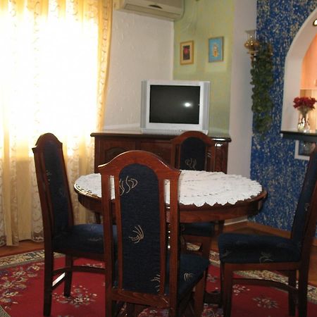 Apartamento Garden Belgrado Exterior foto